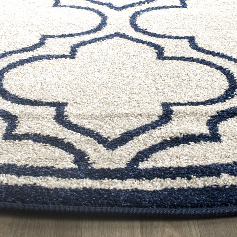 Ammundsen Geometric Area Rug in Ivory/Navy, Round 7'