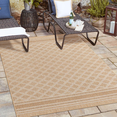 Tapis d'extérieur à treillis