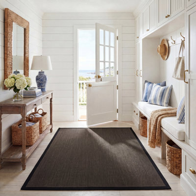 Tapis de couleur unie en fibre de sisal Puryear