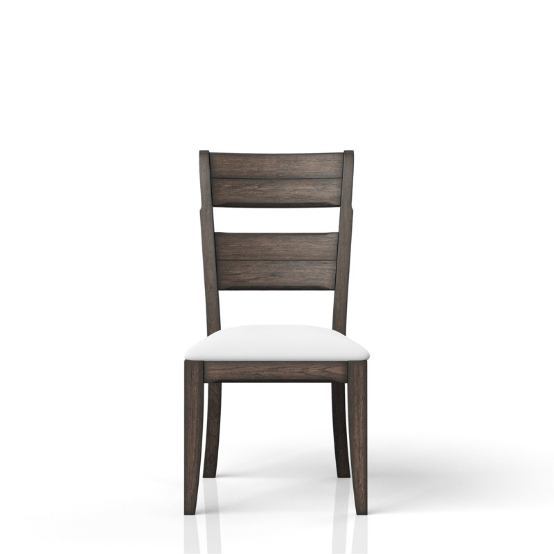 Chaise d'appoint de couleur chocolat avec siège rembourré et design traditionnel