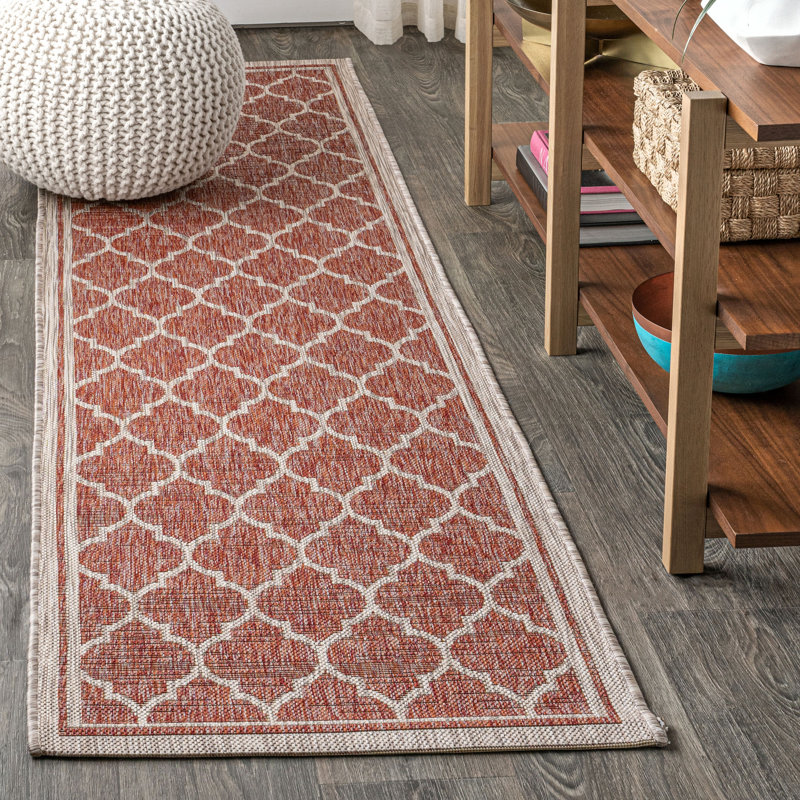 Hague Moroccan Trellis Textured Weave Red/Beige Indoor/Outdoor Rug, Runner 2'2" x 10'