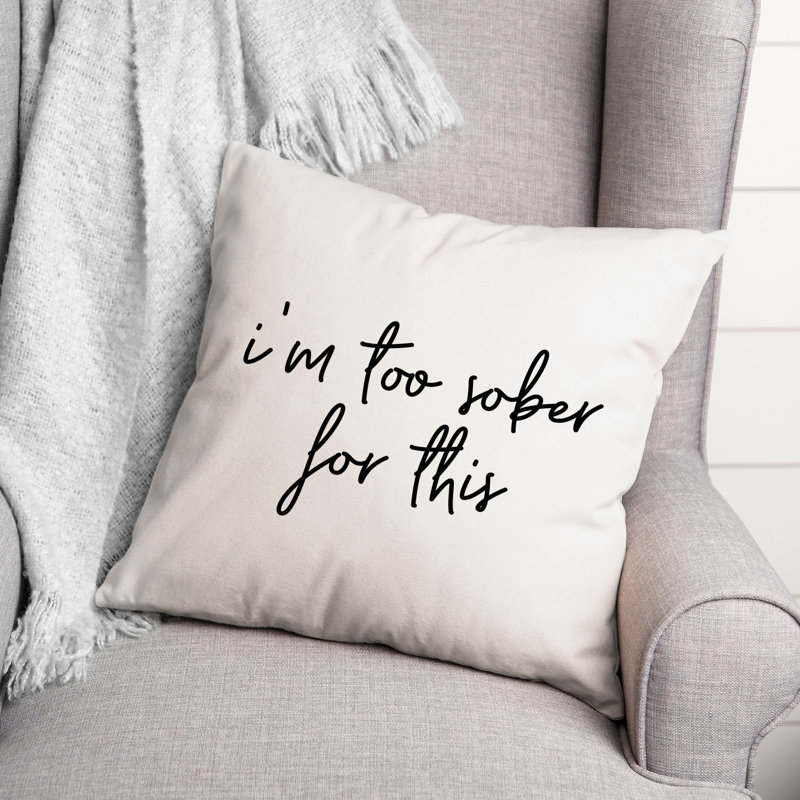 Collection de typographie noire et blanche trop sobre pour ce coussin décoratif