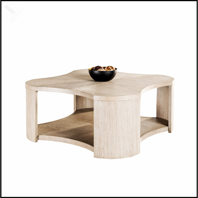 Table basse de style moderne avec rangement ouvert, roulettes attachées, structure en bois d'hévéa et finition chêne pour une utilisation polyvalente