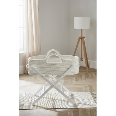 Nova Moses Basket & Pine Stand
