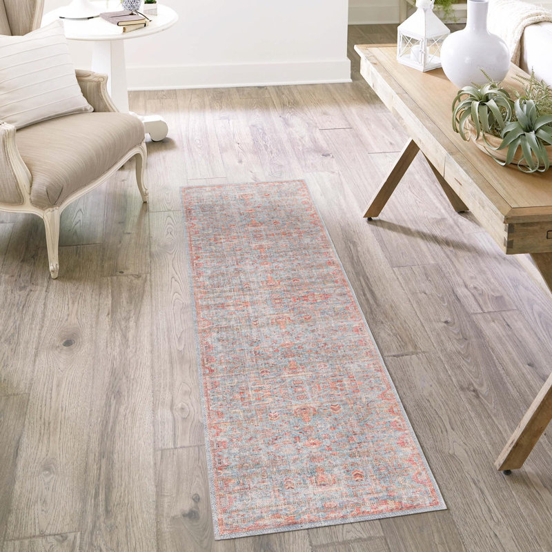 Guzik Chenille Indoor Rug, Runner 2' x 5'