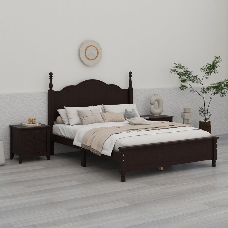 Lit plateforme en bois et deux tables de chevet, Noyer foncé