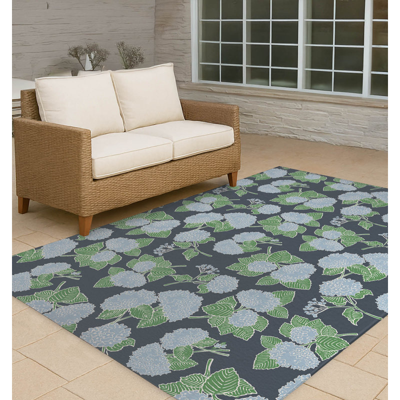 Hydrangea Non Slip Outdoor Rug, Rectangle 3' x 5'