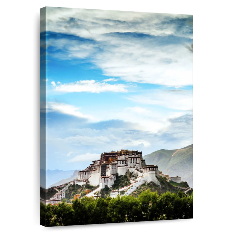 Ciel bleu au-dessus du palais du Pocala, H 45 po x l 30 po