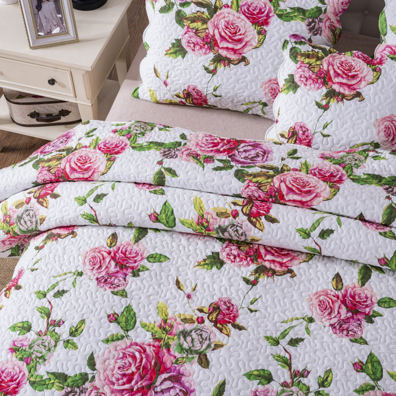 Floral Rose Garden Quilted Bedspread Set – Lightweight Reversible Bedding for All Seasons, Full/Double Quilt + 2 Shams