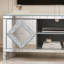 Meuble télé en miroir pour téléviseur de 65 pouces et plus, console de télévision avec rangement ouvert et 2 armoires de rangement, portes miroir en forme de diamant pour le salon (l 59 po x H 25,2 po x P 15,7 po)