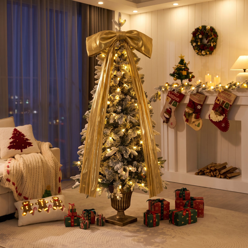 Sapin de Noël artificiel floqué de 1,8 m (6 pi) avec lumières et neige pour les fêtes