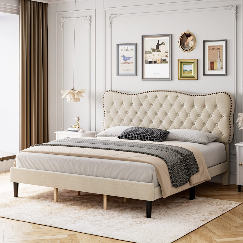 Lit plateforme tapissier Divja, Beige, Très grand