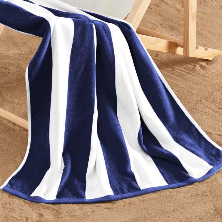 Superior Beach Towels Bathroom Soft and Super Absorbent Material