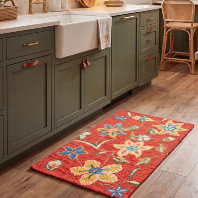 Emrick Floral Hand Hooked Wool Area Rug