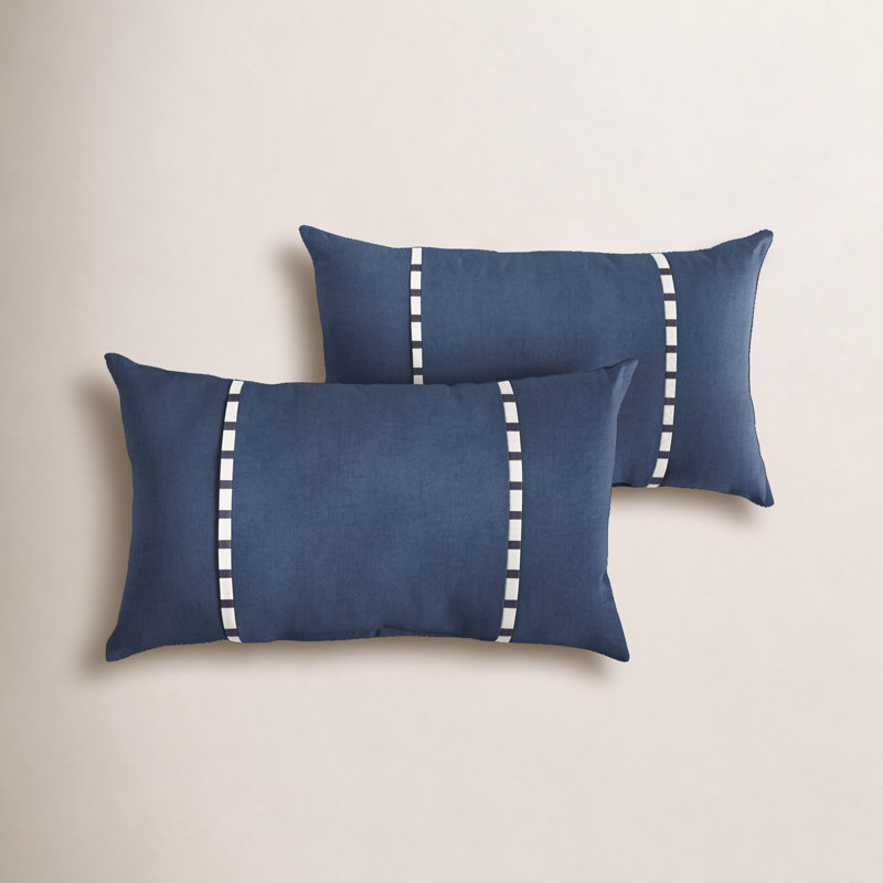 Coussin Keegan, 12 po x 24 po, Tissage uni palette indigo Sunbrella®