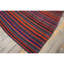 Tapis Kilim décoratif turc vintage à rayures géométriques multicolores des années 1950, 122 x 122 cm