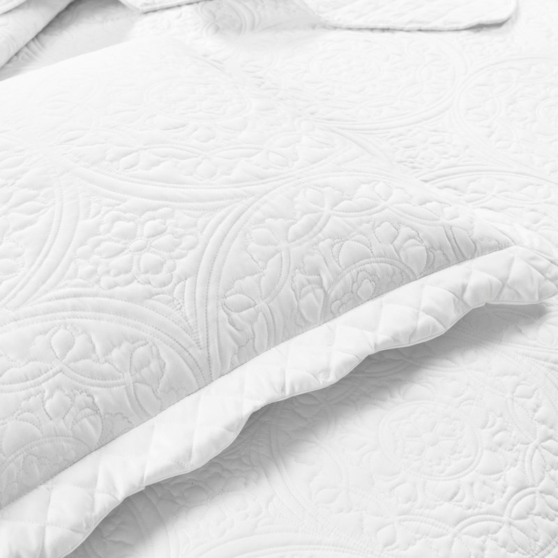  White Microfiber 5 Piece Coverlet / Bedspread Set, King