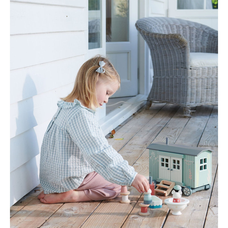 Shepherd's Hut Dollhouse