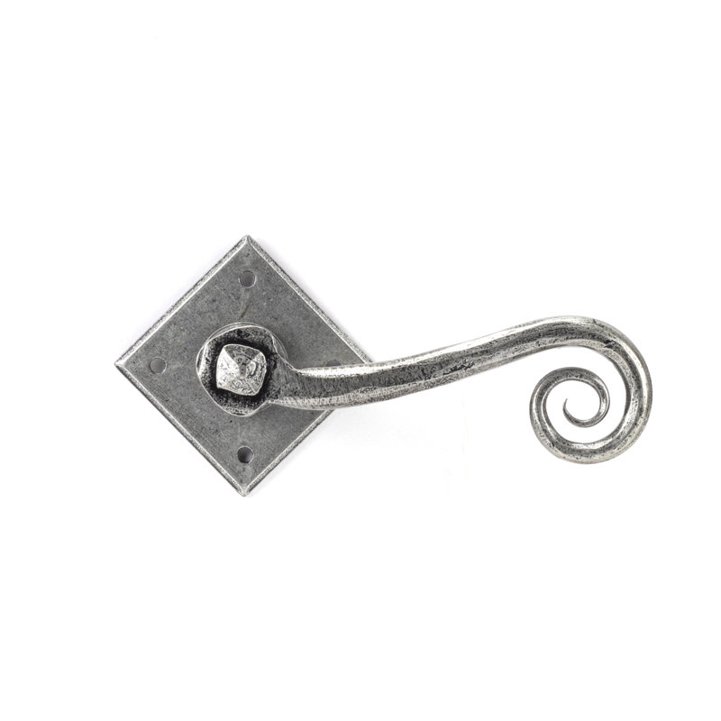 Monkeytail Lever on Rose Set (Diamond), Pewter Patina