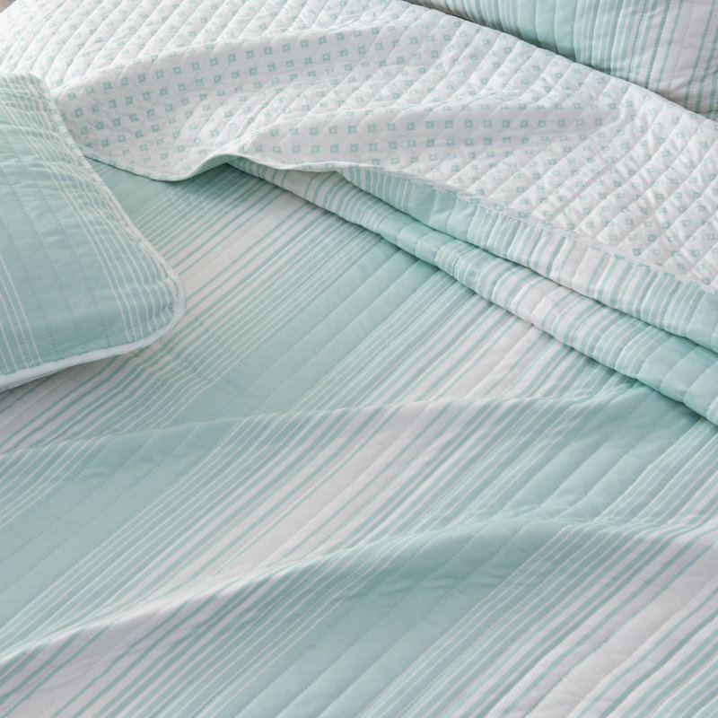 Gray Twin Reversible Microfiber Quilt Set with Pillow Sham