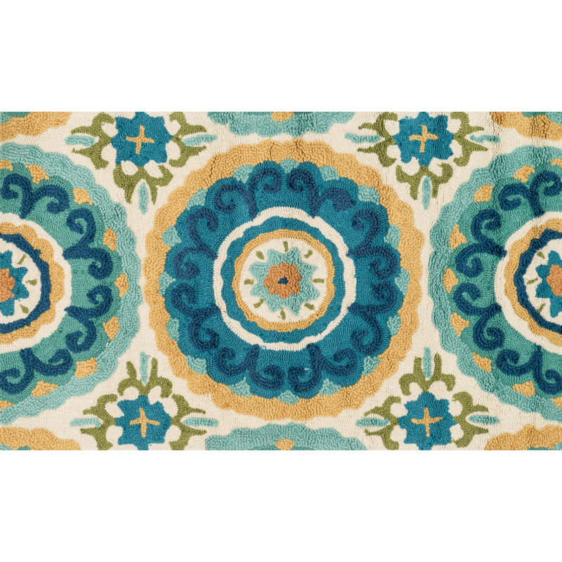 Dravin Floral Indoor Rug, Rectangle 2'3" x 3'9"