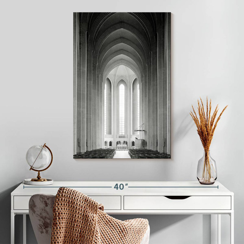 Lilie III, 30" H x 20" W