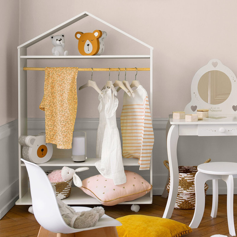 Jaydn Wardrobe