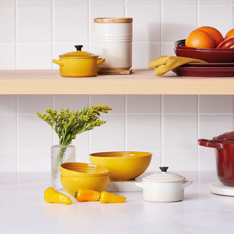 Le Creuset Breakfast Serving Bowl, 24cm, Nectar