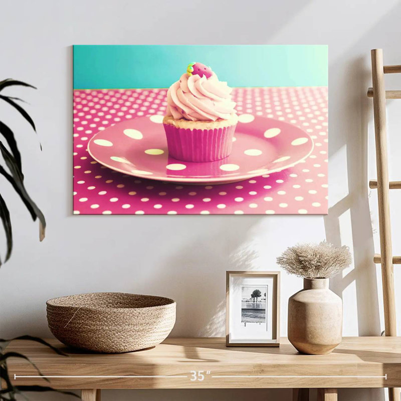 Petit gâteau Yarlin, H 16 po x l 24 po