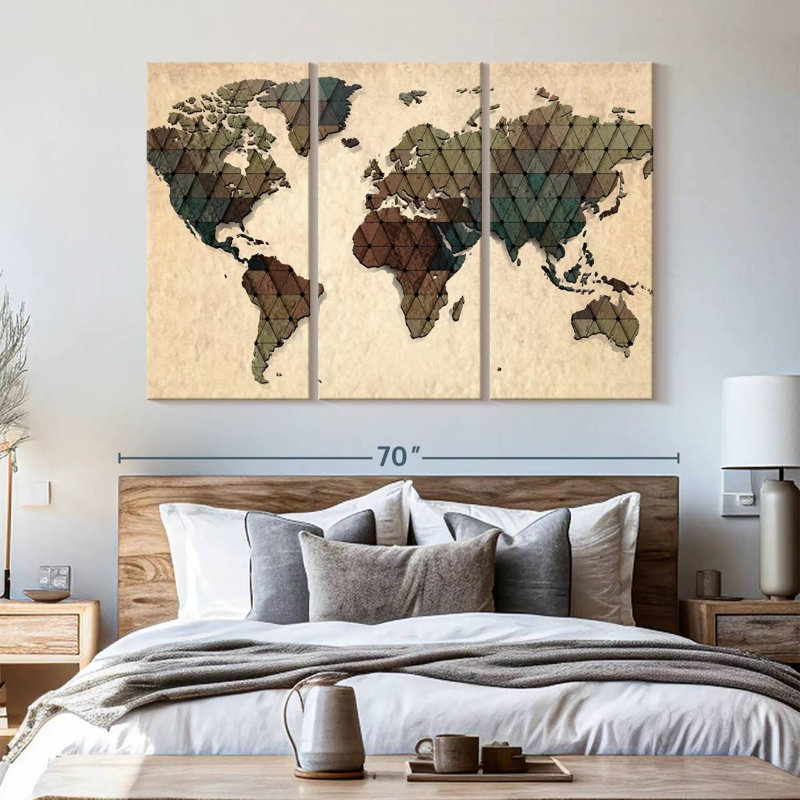 Carte du monde unique sur 3 pièces, H 42 po x l 65 po x P 1,25 po