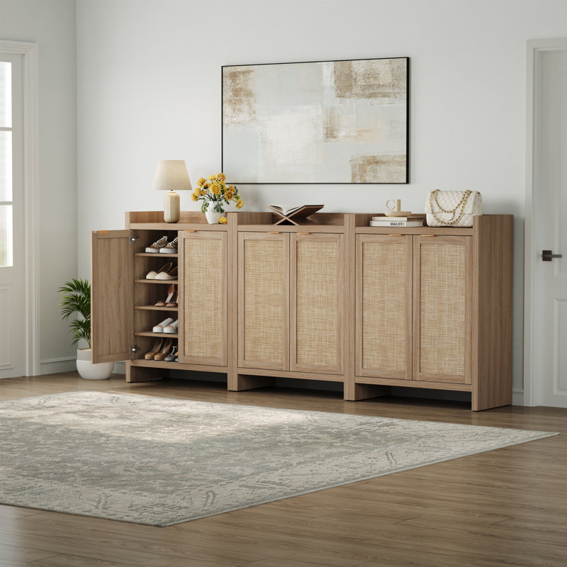 Armoire de rangement pour chaussures 24 paires avec tablettes réglables Chada, Chêne clair