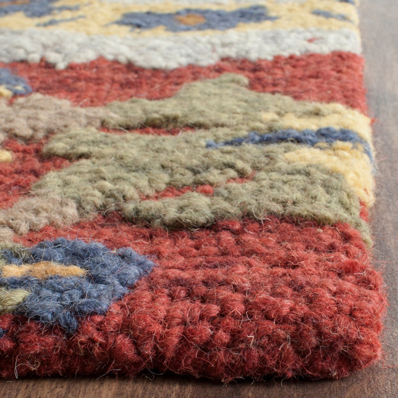 Ferrera Floral Handmade Tufted Wool Area Rug, Rectangle 3' x 5'