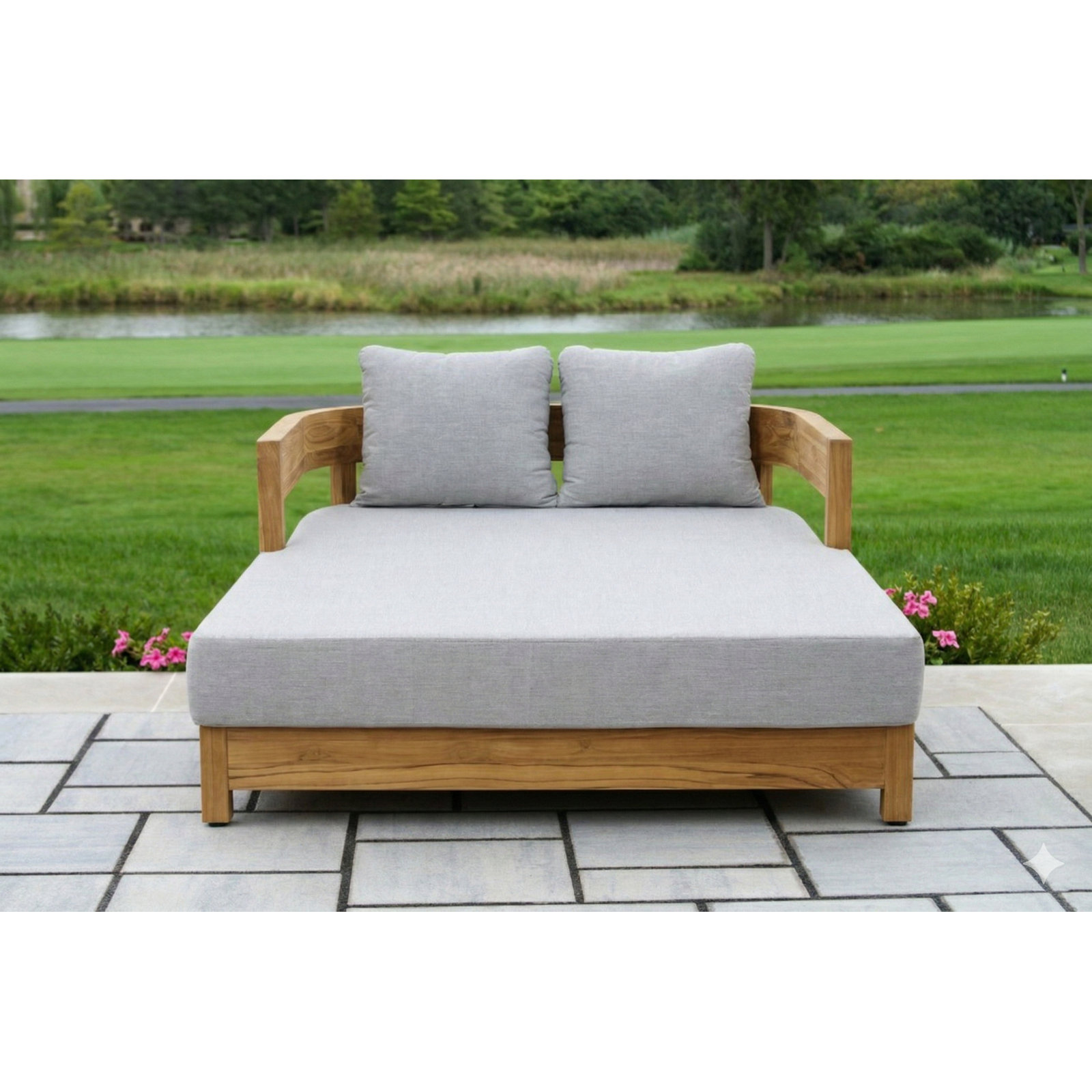 Everlee Solid Teak Outdoor Double Daybed With Sunbrella Cushions, Gray