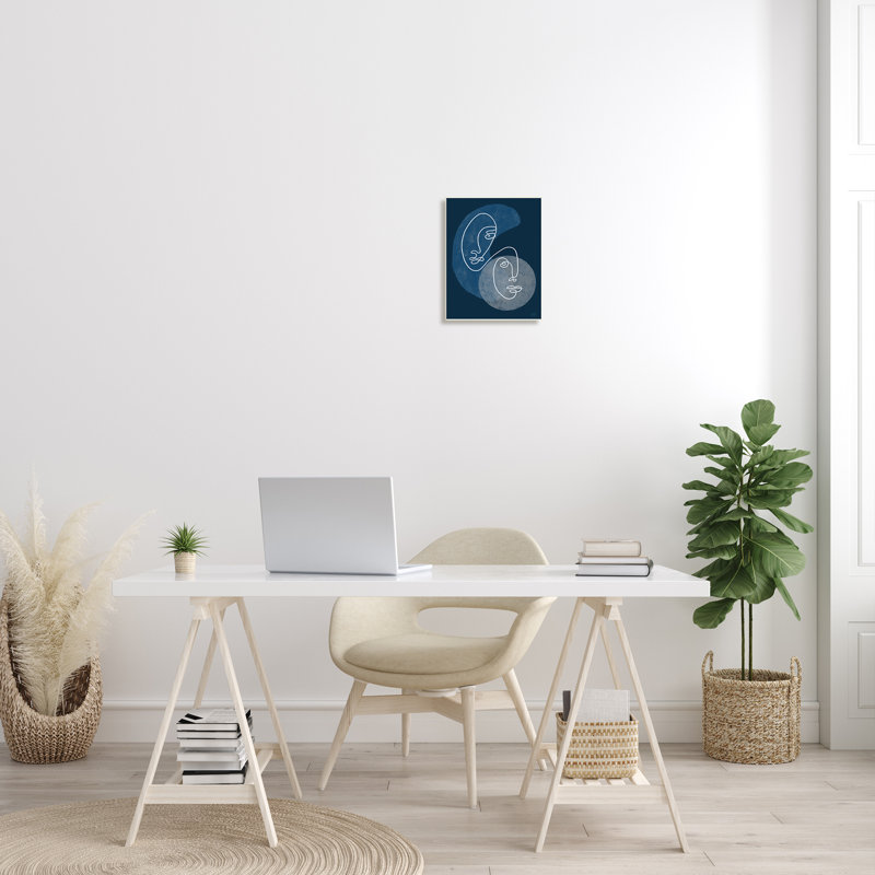 Deux visages abstraits avec des lignes bleues et profondes, estampe numérique encadrée noire, art texturé par Birch & Ink