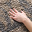 Tapis gris à poils longs Chaffin-910799524