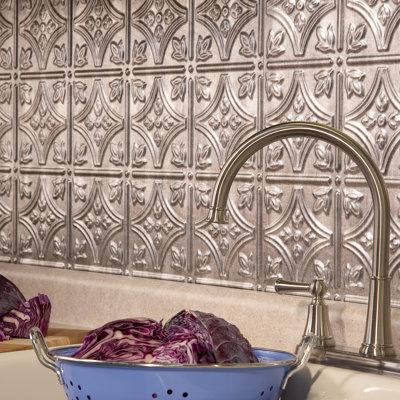 FASÄDE Traditional Style/Pattern 1 Decorative Vinyl 18in x 24in Backsplash Panel
