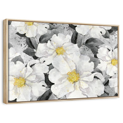 Fleurs blanches gonflées