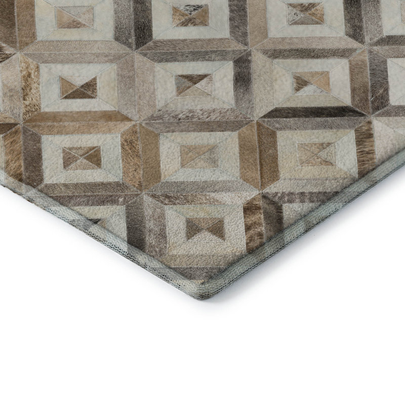 Premium Machine Washable Lewes AMF102 Gray Rug, Rectangle 1'8" x 2'6"