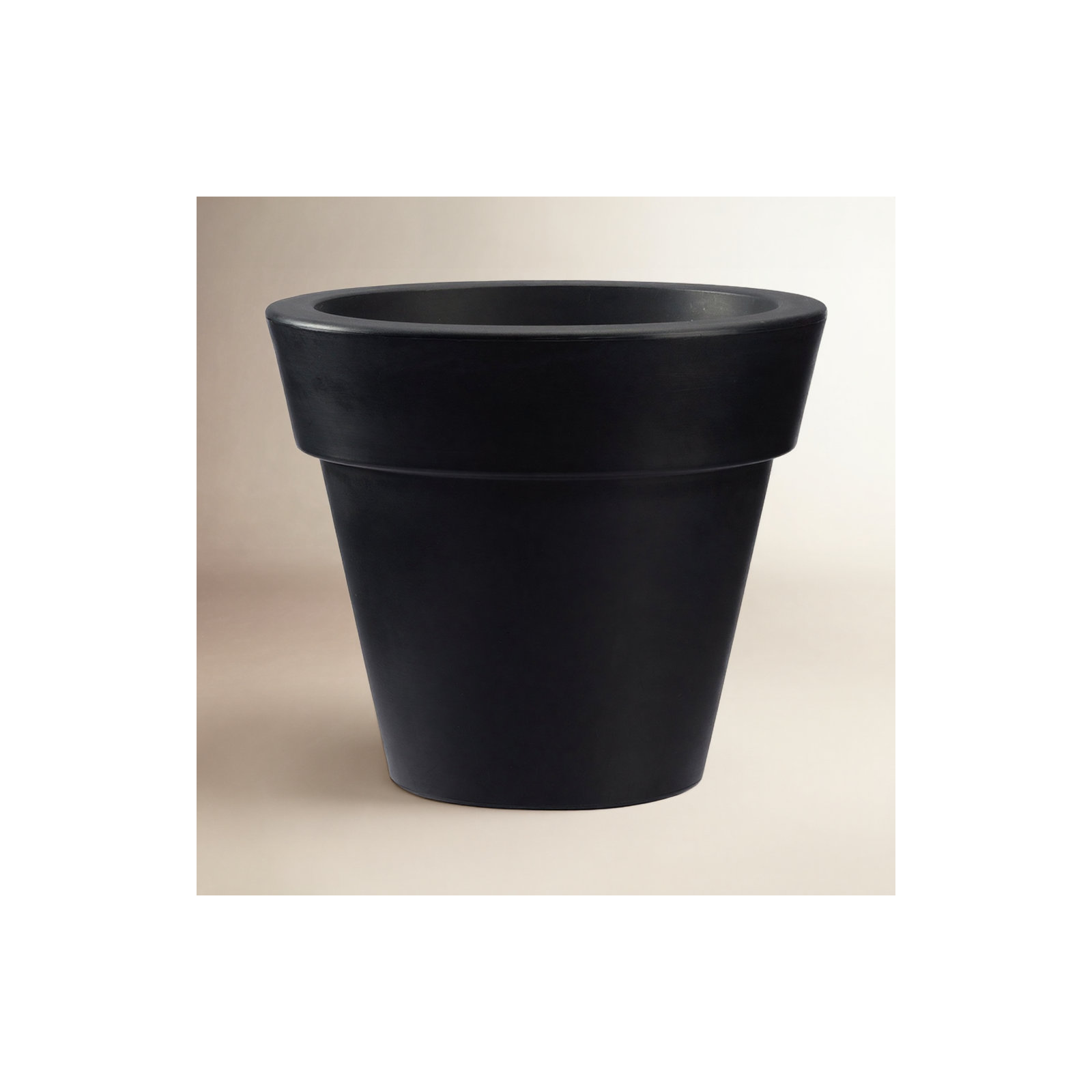 Magnus Plastic Pot Planter, 13.2" H x 15" W x 15" D, Black
