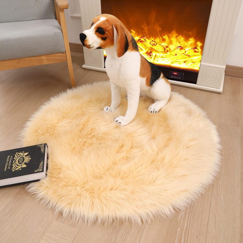 Faux Sheepskin Indoor Rug, Round 5'