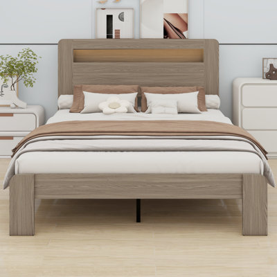 Lit plateforme à DEL en bois avec rangement et ports USB