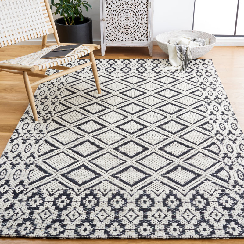Allyx Hand Woven Wool/Cotton Geometric Rug in Ivory/Black, Rectangle 5' x 8'