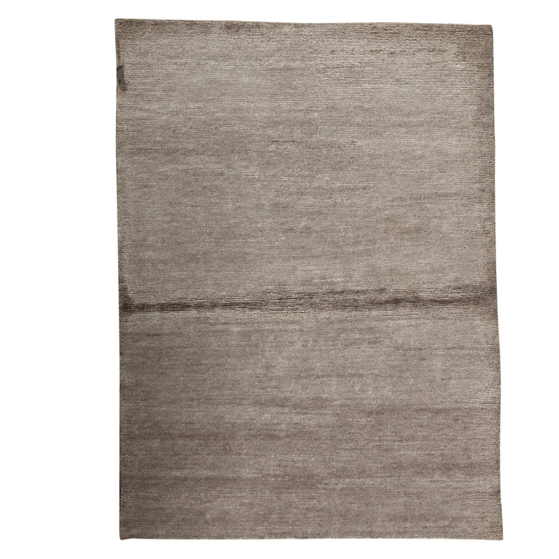 Embossed Gabbeh Wool Area Rug in Gray