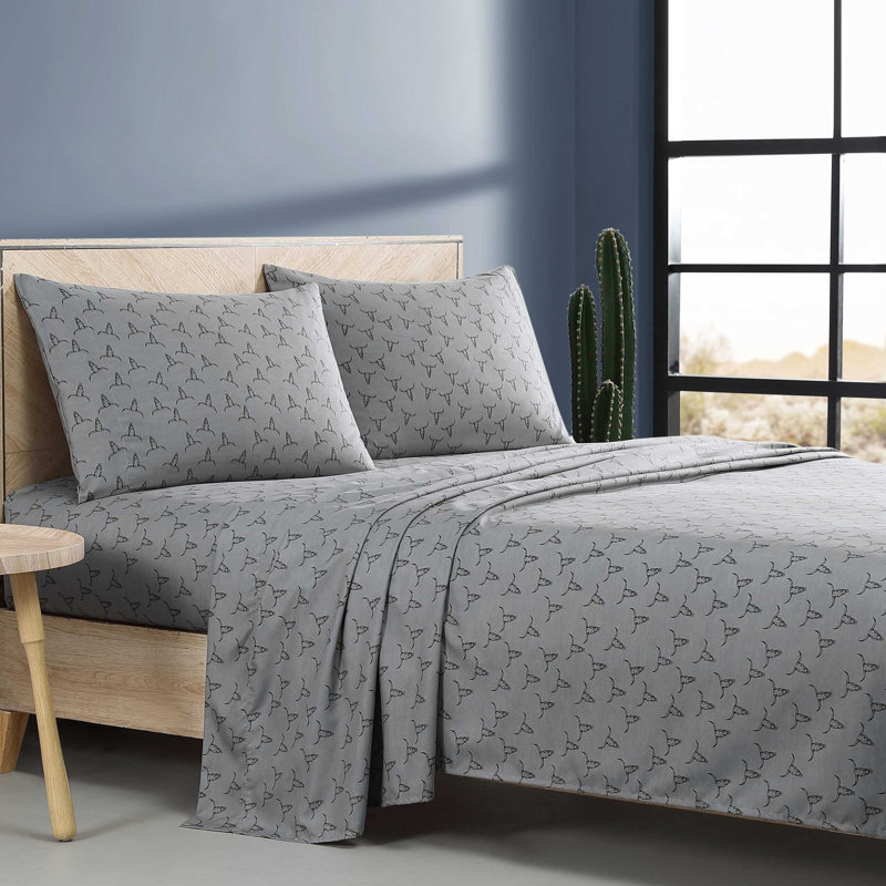 Wrangler Printed Cozy Novelty Sheet Sets, Full Sheet Set with 2 Pillowcases, Steer Skulls Gray