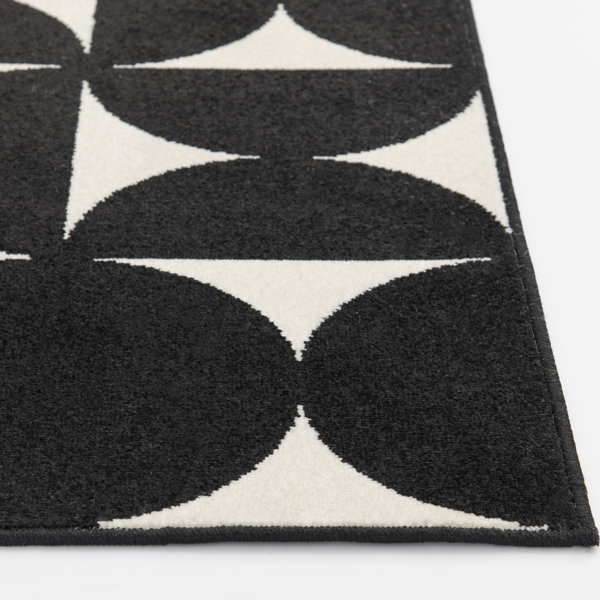 Wade Logan® Bairo Black/White Indoor/Outdoor Rug & Reviews | Wayfair