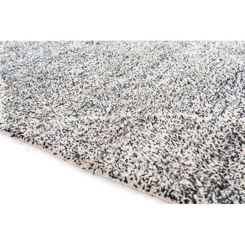 Tapis noir et blanc Odle