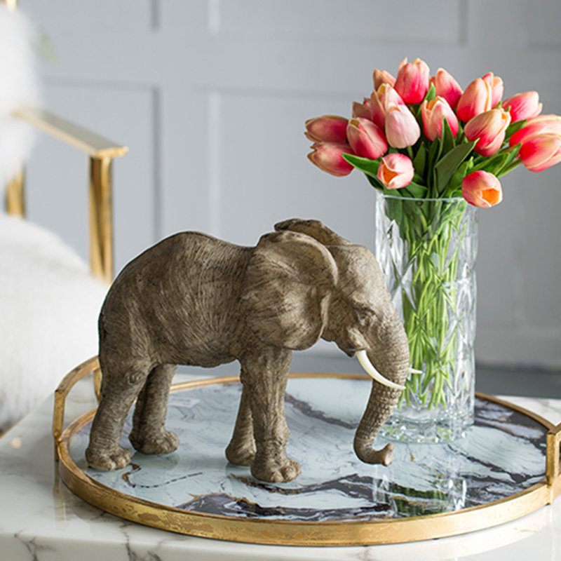 Accent d'éléphant en polyrésine tai, marche