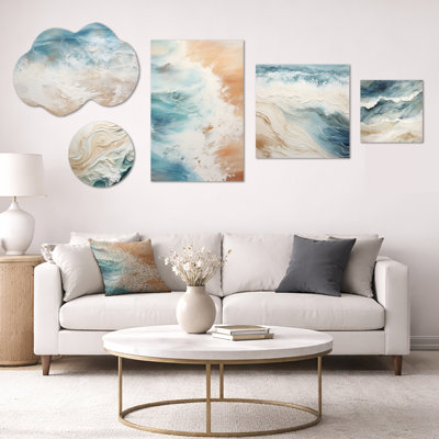 Bleu et beige sable vue aérienne II - grand ensemble d'art mural côtier, toile et métal de 5 (100 po x 40 po)