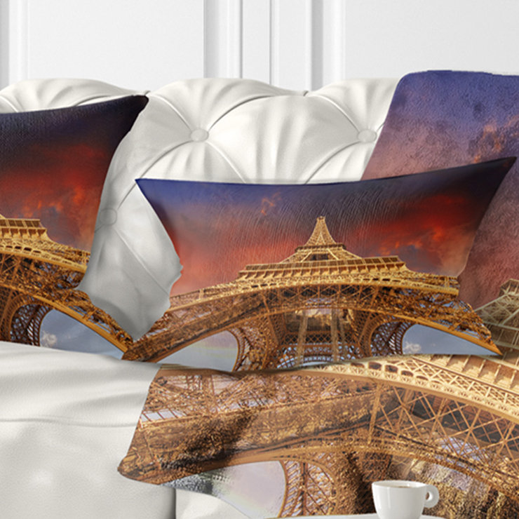 Oreiller cityscape de tour sous le ciel de paris, Carrée 18 po x 18 po