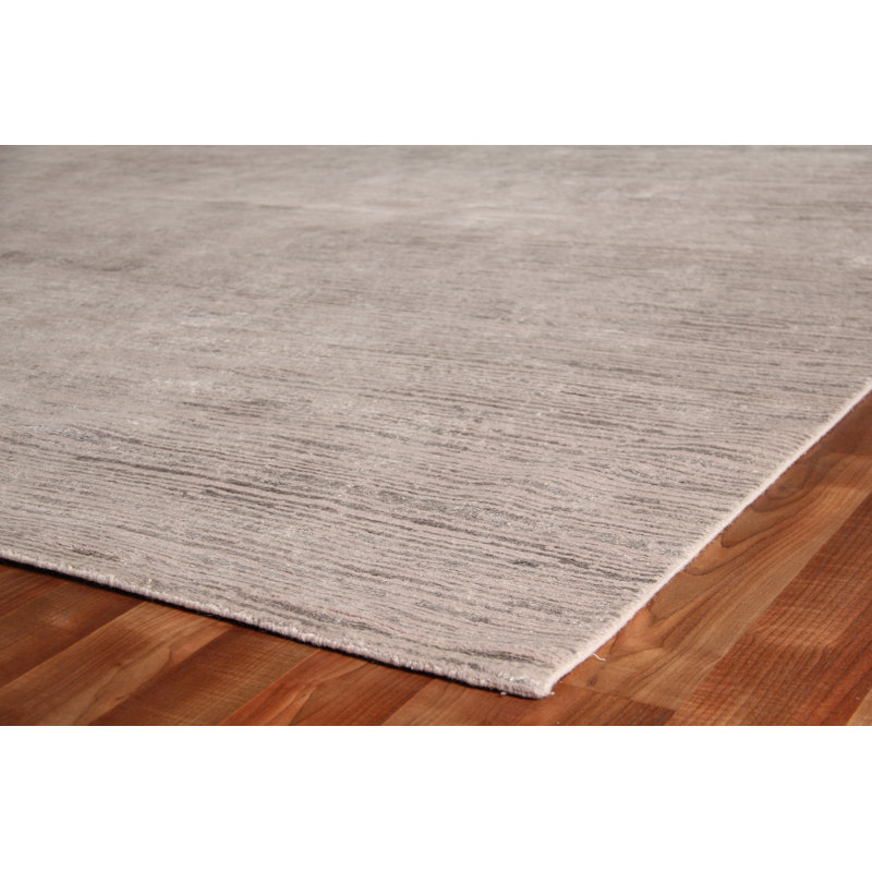 Bamboo Silk Area Rug in Light Gray, Rectangle 6' x 9'